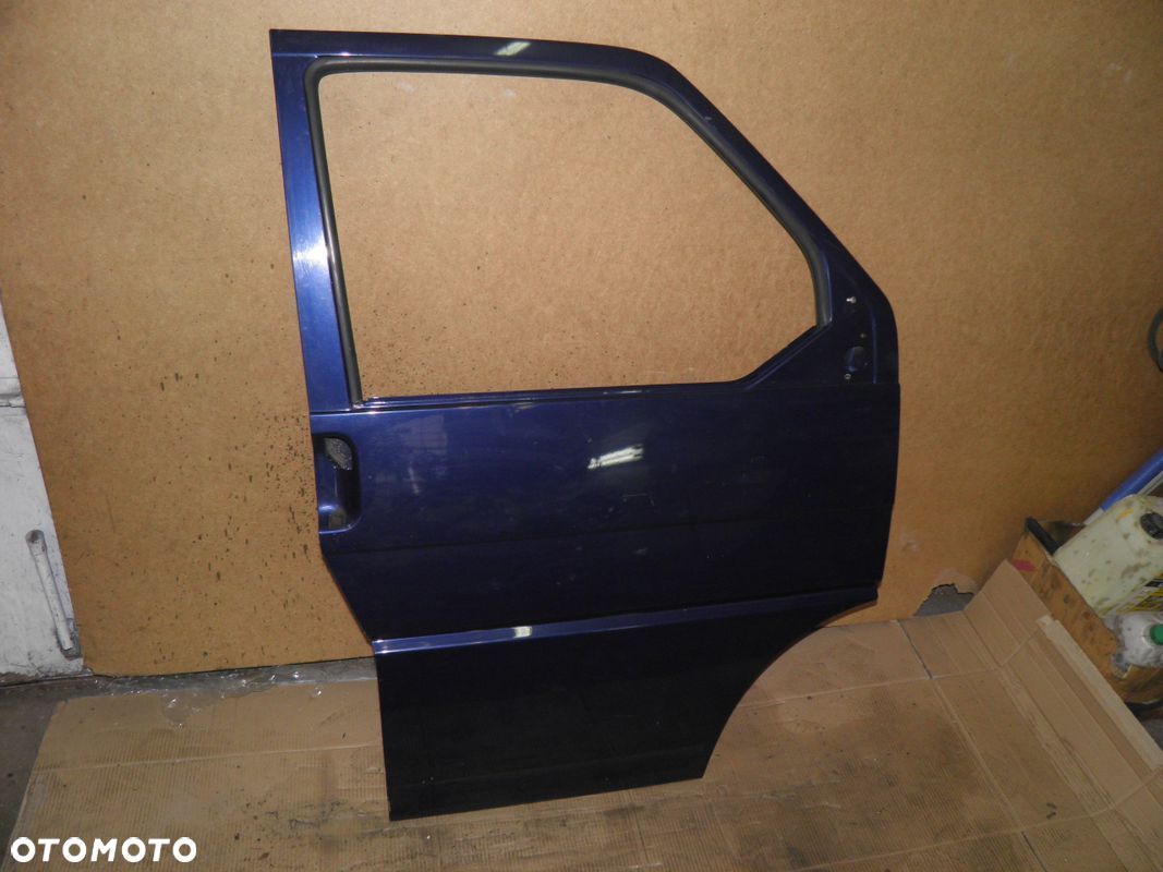 TRANSPORTER T4 MULTIVAN LIFT 96- DRZWI PRZÓD PRAWE - 1