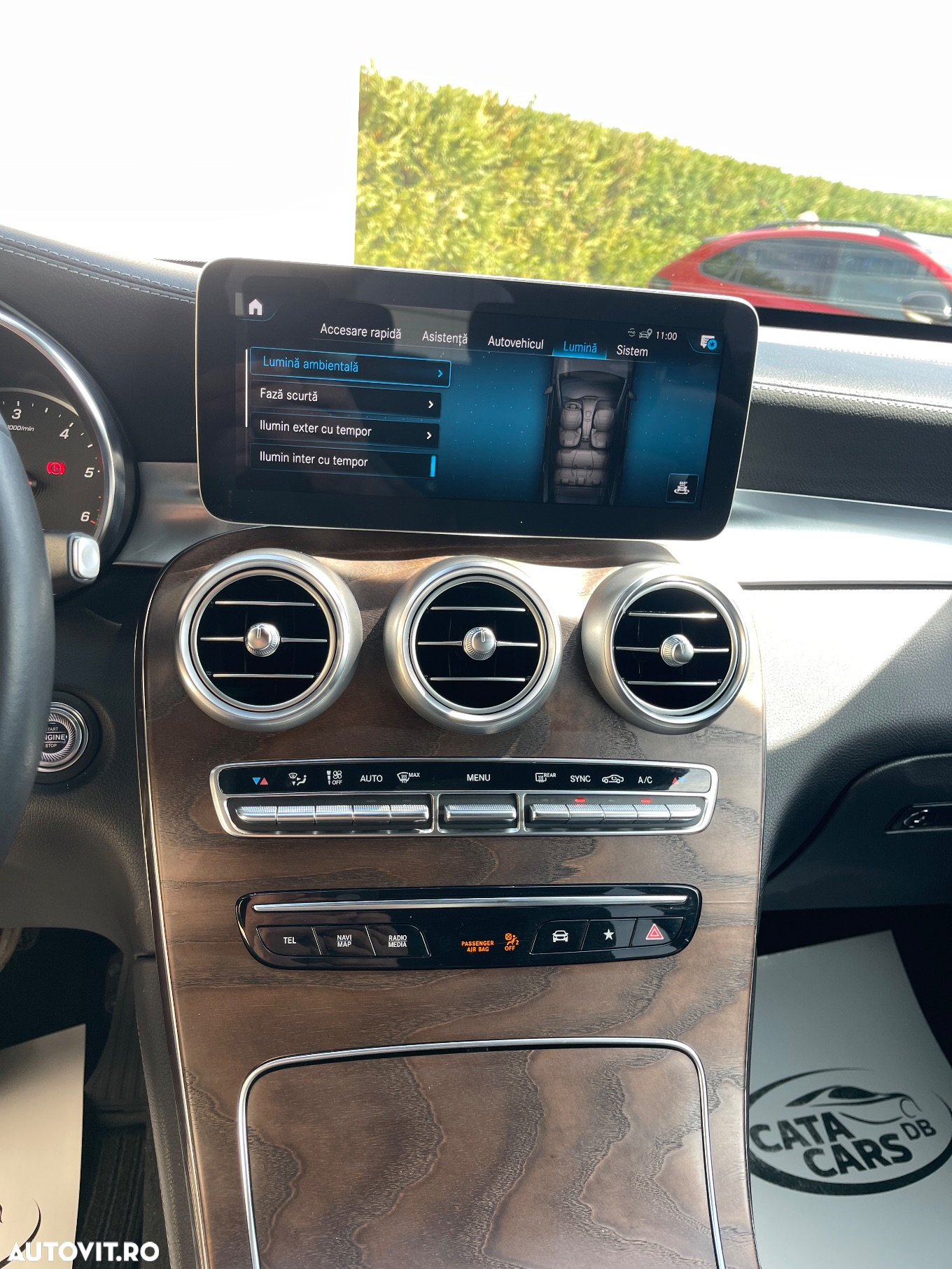 Mercedes-Benz GLC 200 d 4Matic 9G-TRONIC - 35