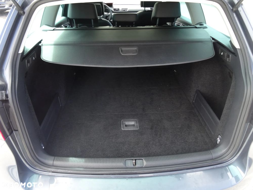 Volkswagen Passat 2.0 TDI BlueMotion Technology Highline - 16