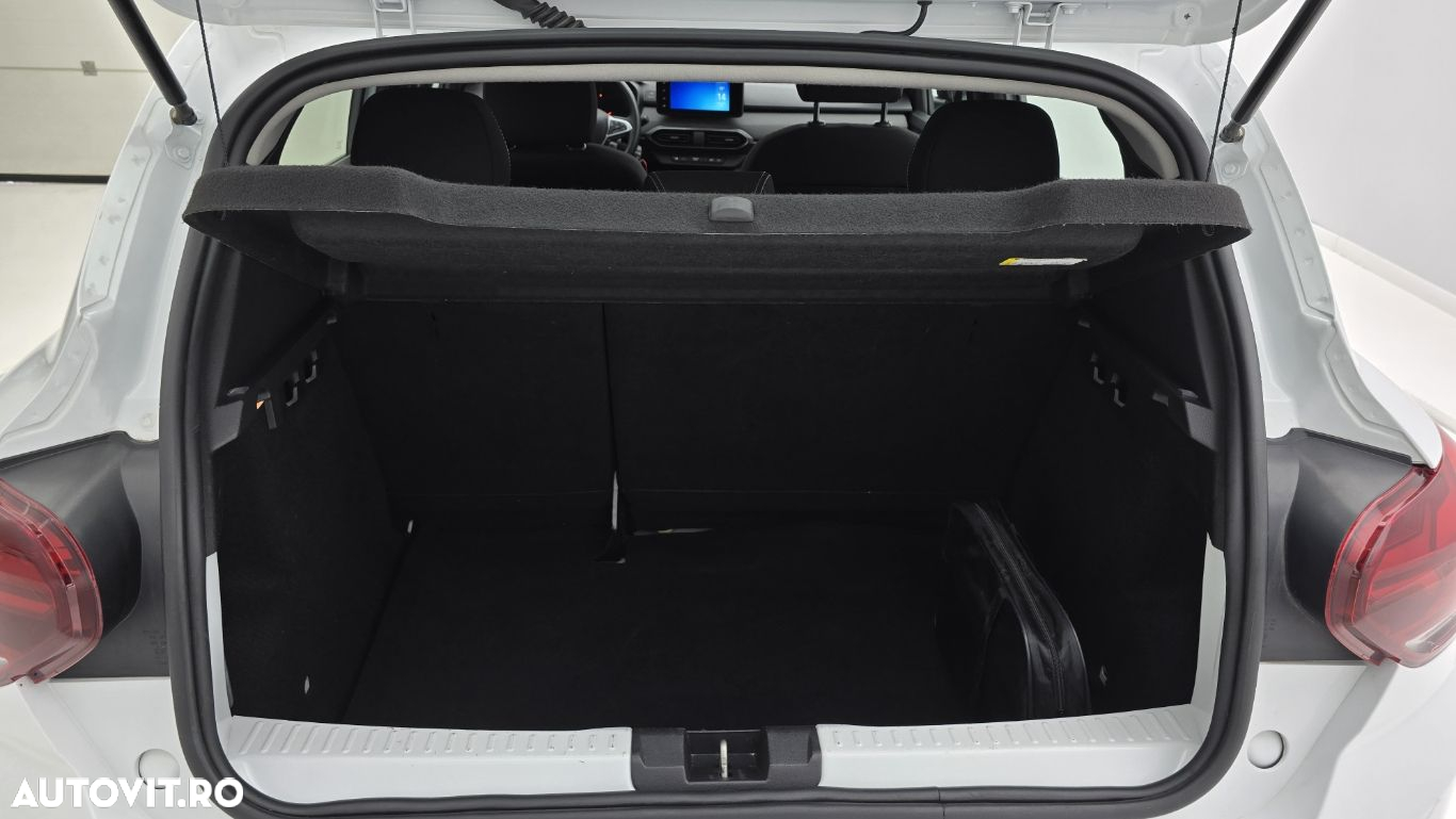 Dacia Sandero - 25
