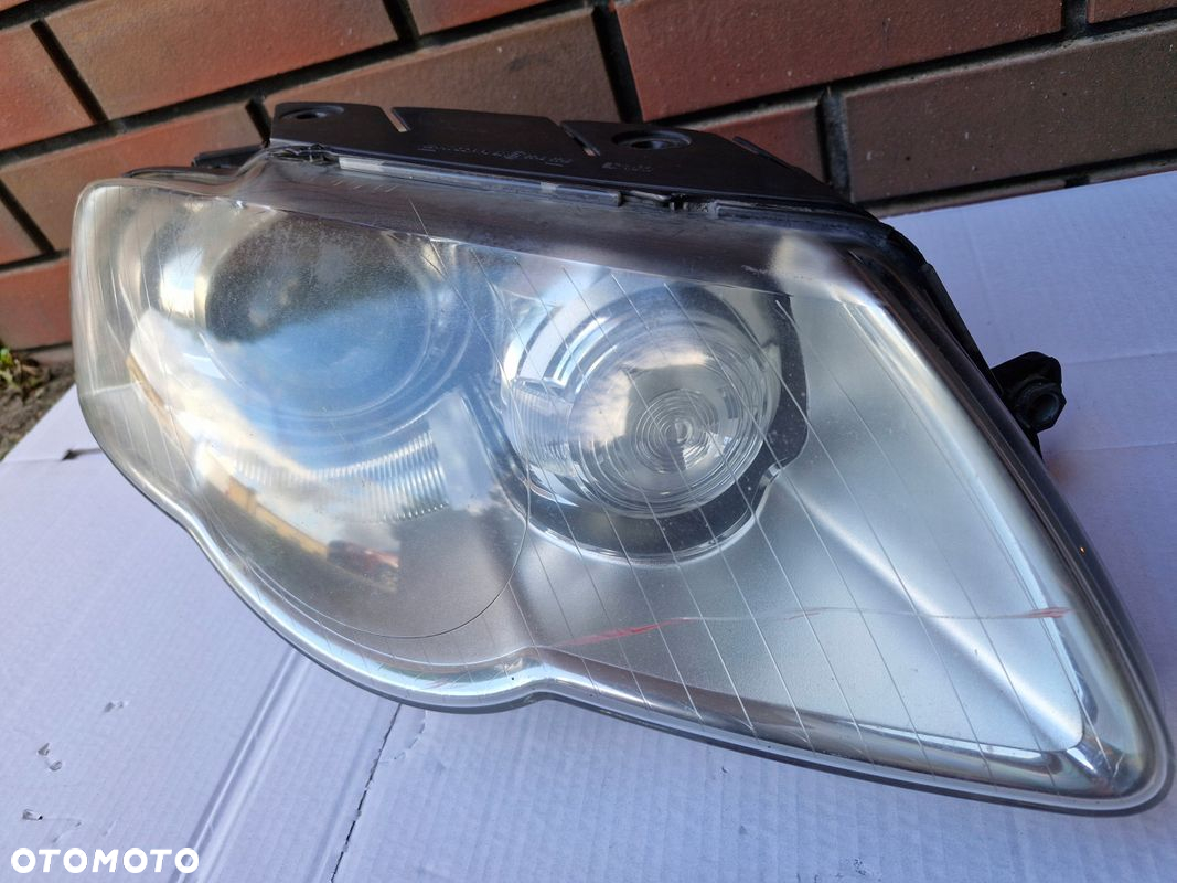 LAMPA PRAWA PRAWY BI XENON VW PASSAT B6 3C 05-08R - 3