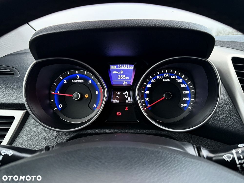 Hyundai i30 1.6 CRDi Comfort - 32