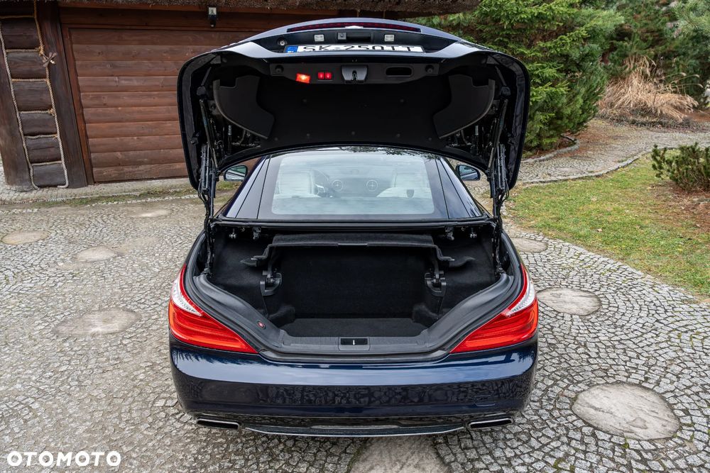 Mercedes-Benz SL 400 9G-TRONIC designo edition - 20