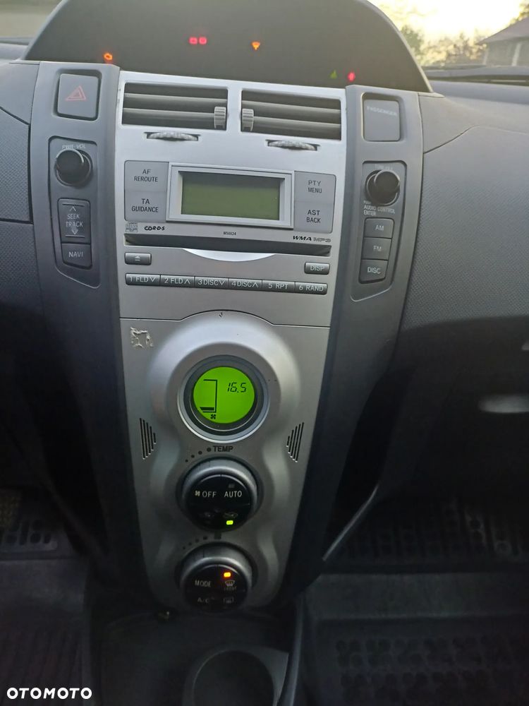 Toyota Yaris 1.4 D-4D Edition - 9