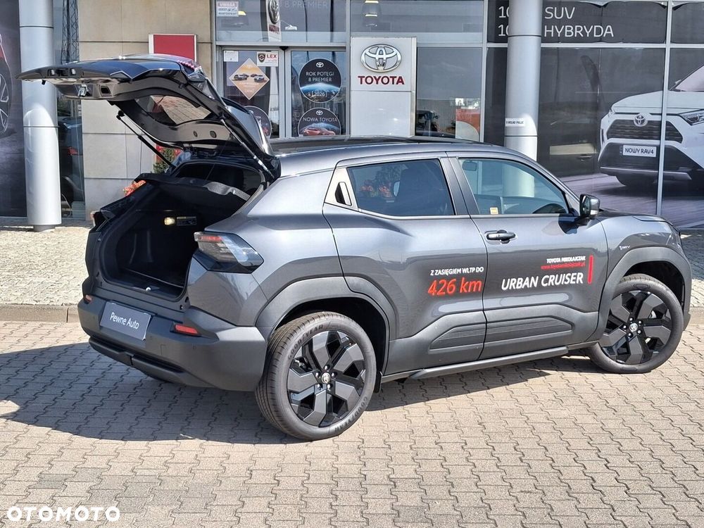 Toyota Urban Cruiser 61kWh Executive - 7