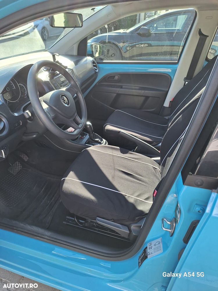 Volkswagen up! - 9