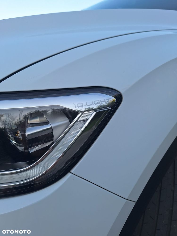 Volkswagen T-Roc 1.5 TSI Life DSG - 9