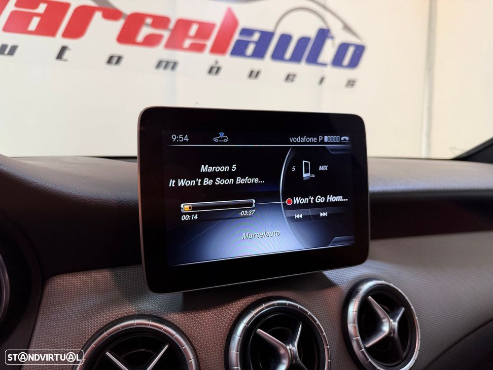 Mercedes-Benz CLA 180 d Shooting Brake Urban Aut. - 29