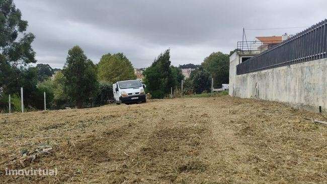 Terreno à venda em Vila Nova de Gaia - Grande imagem: 4/5