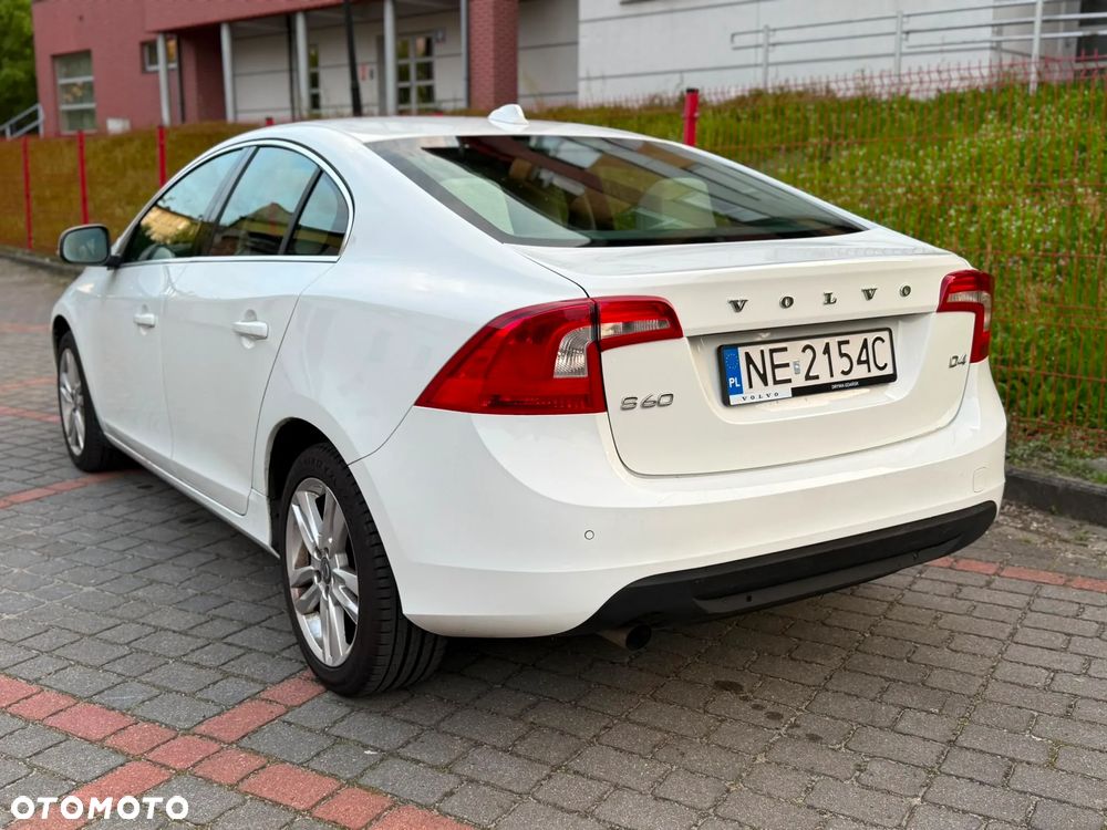 Volvo S60 D4 Edition - 3