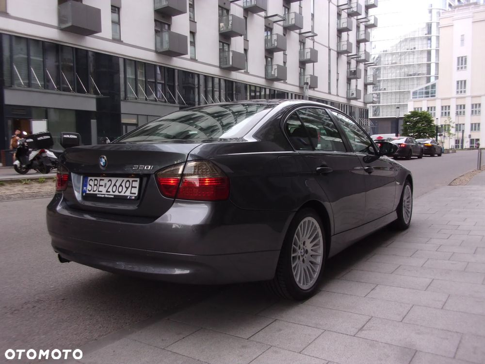 BMW Seria 3 - 14