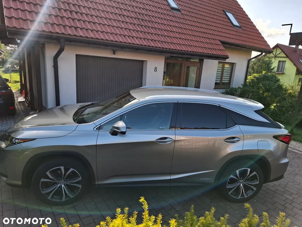 Lexus RX - 5