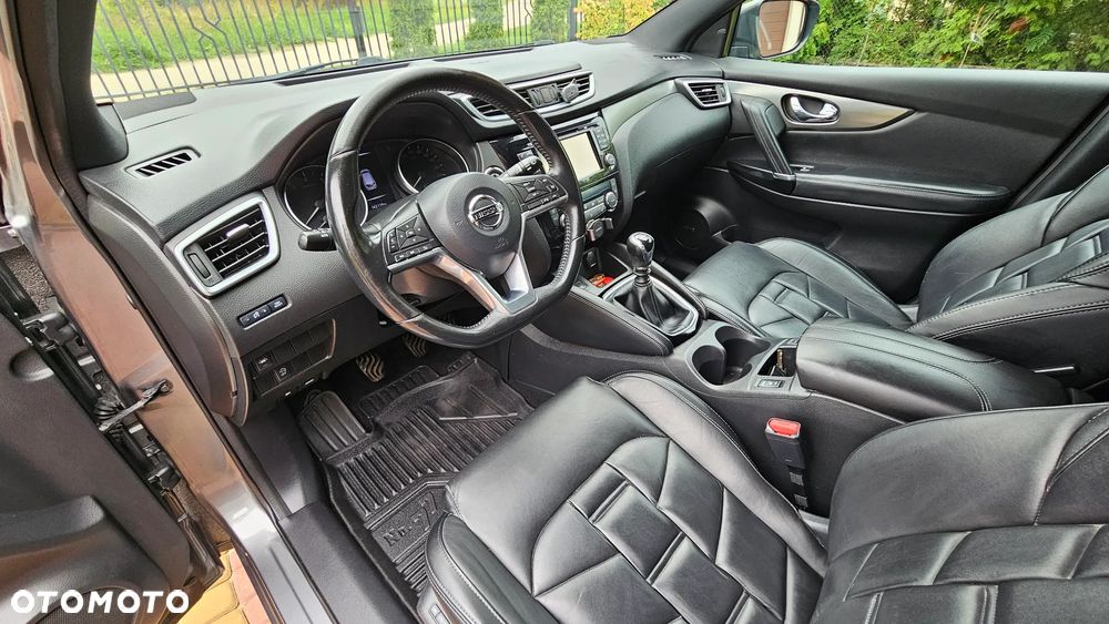 Nissan Qashqai 1.2 DIG-T Tekna+ - 22