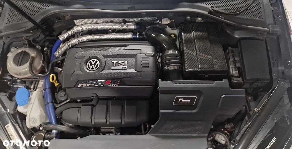 Volkswagen Golf - 11