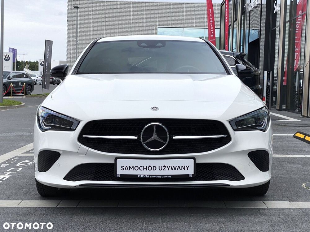 Mercedes-Benz CLA 250 e PHEV 8G-DCT - 9