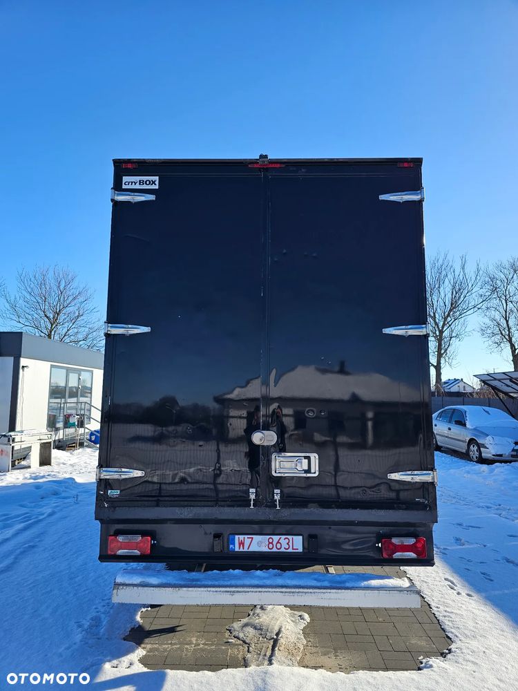 Iveco DAILY 40 C35 - 11