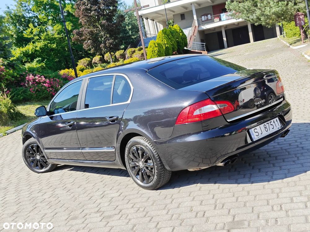 Skoda Superb 2.0 TSI Elegance DSG - 5