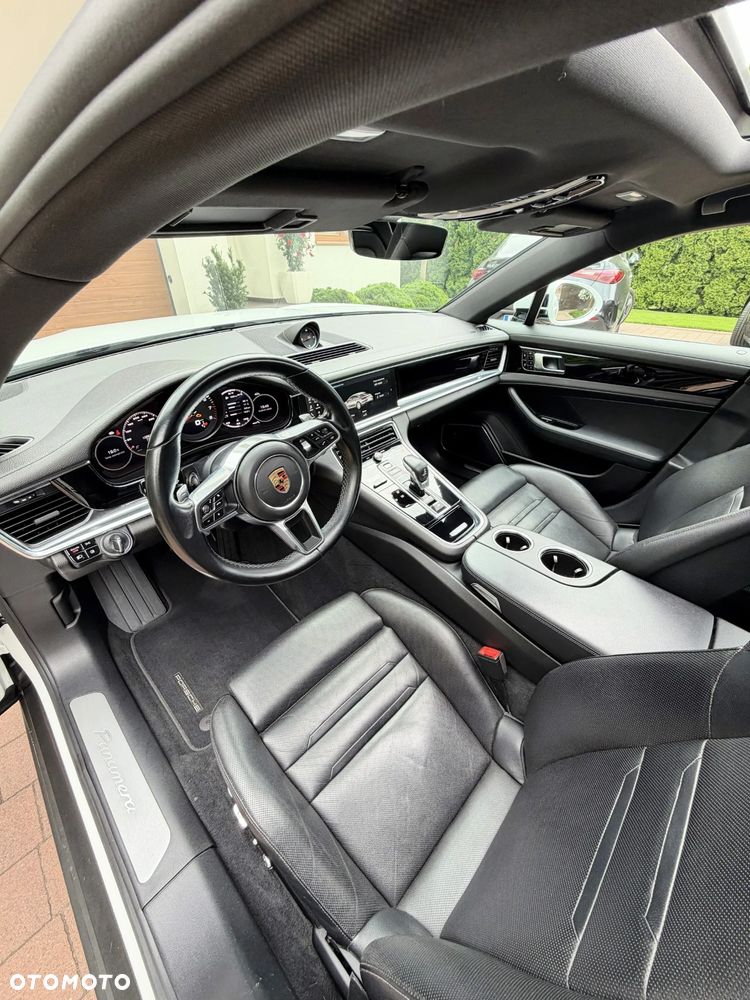 Porsche Panamera - 7