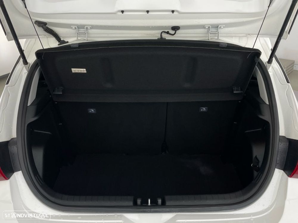 Hyundai i20 1.2 MPi Comfort - 13