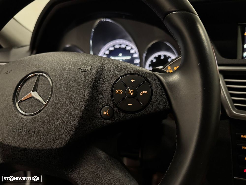 Mercedes-Benz E 250 CDi Avantgarde BlueEfficiency Auto. - 46