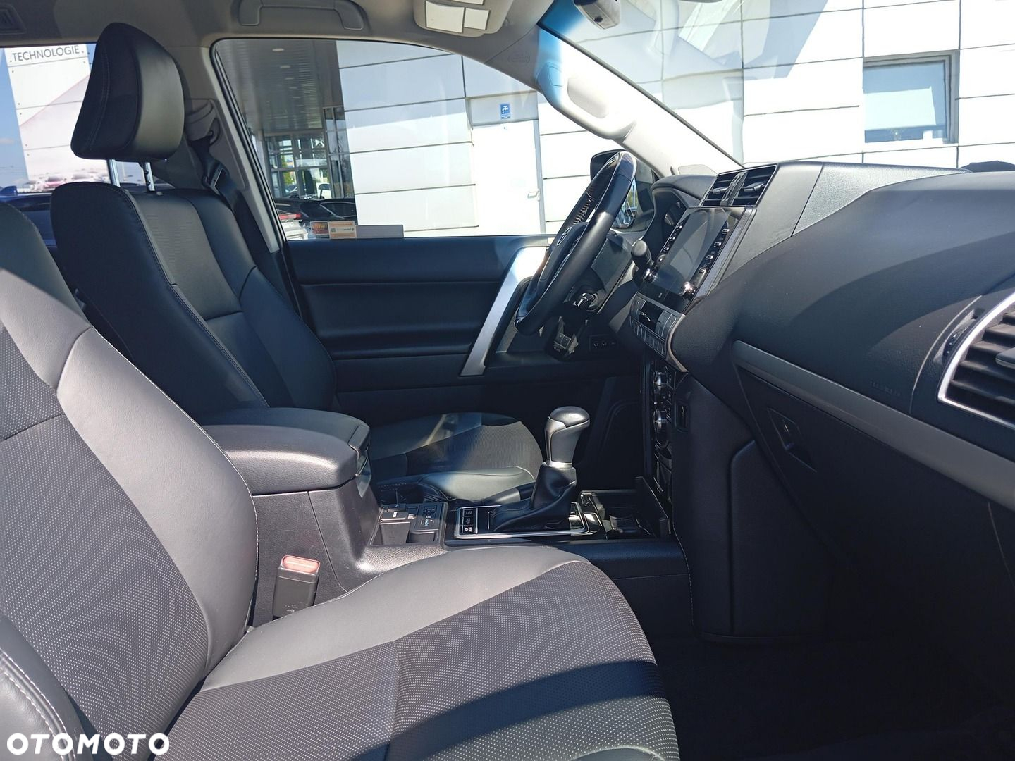 Toyota Land Cruiser LC 2.8 D-4D Executive - 13