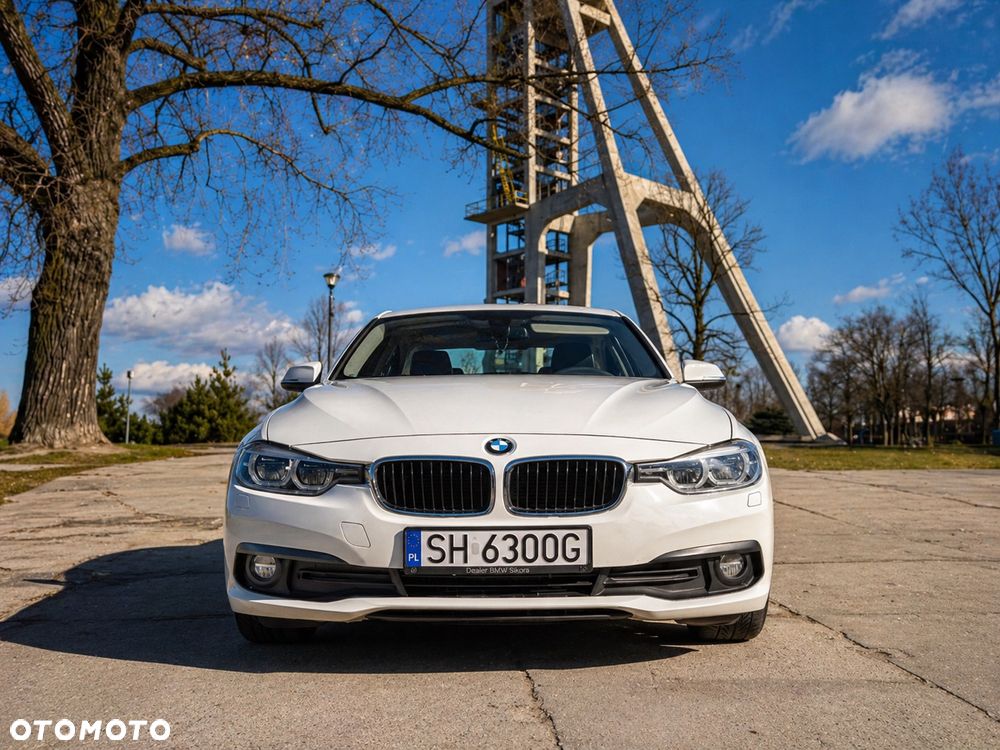 BMW Seria 3 318d - 6