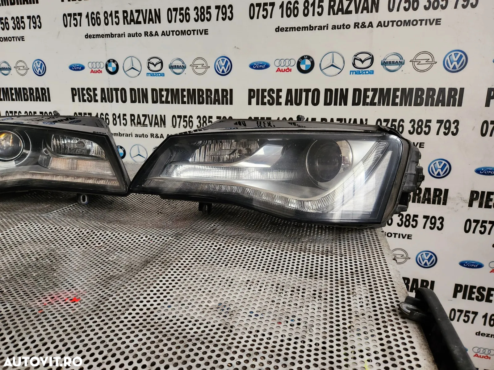 Faruri Far Stanga Dreapta Audi A8 4H D4 Led Bi-Xenon Adaptiv Volan Stanga Complete Cod 4H 4H Dezmem - 4