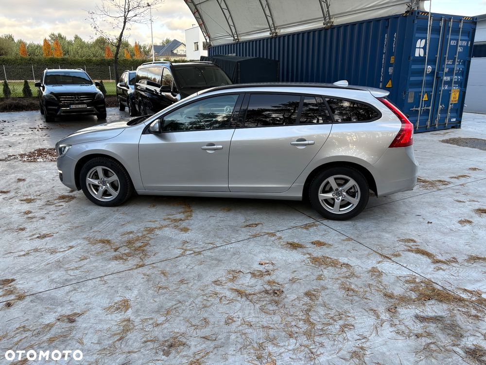 Volvo V60 ver-d3-geartronic - 8