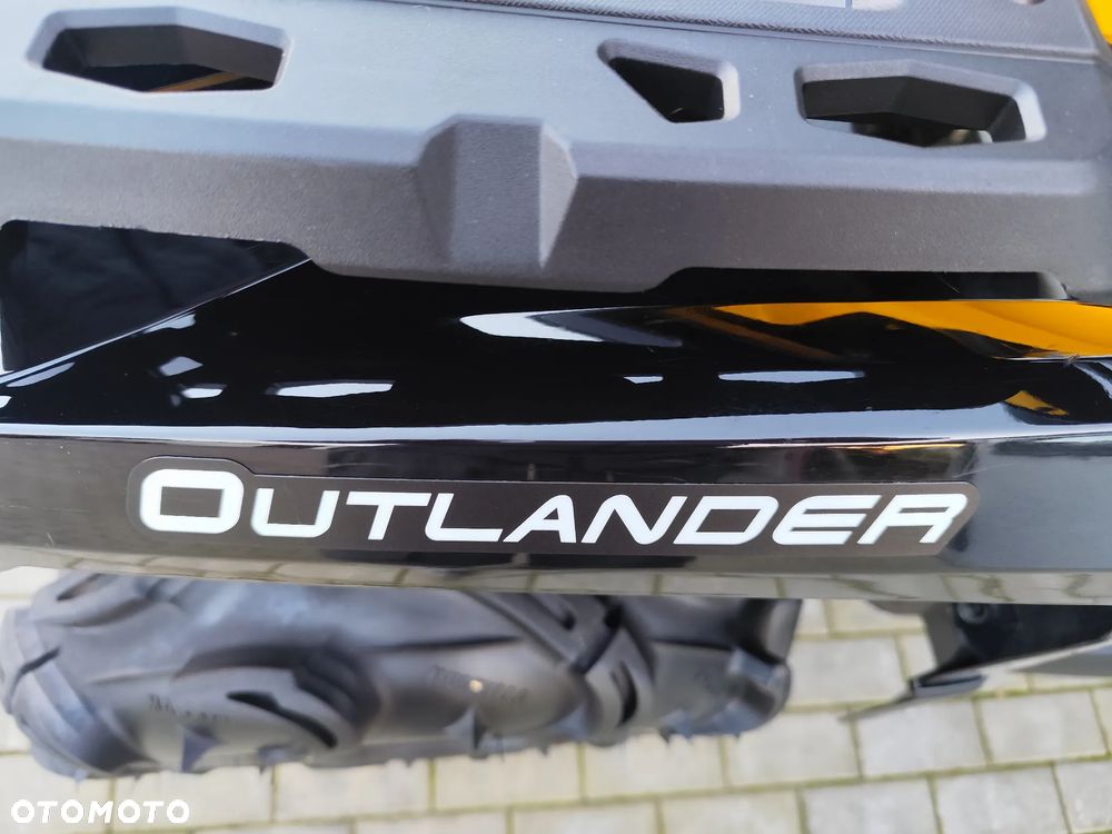Can-Am Outlander - 32
