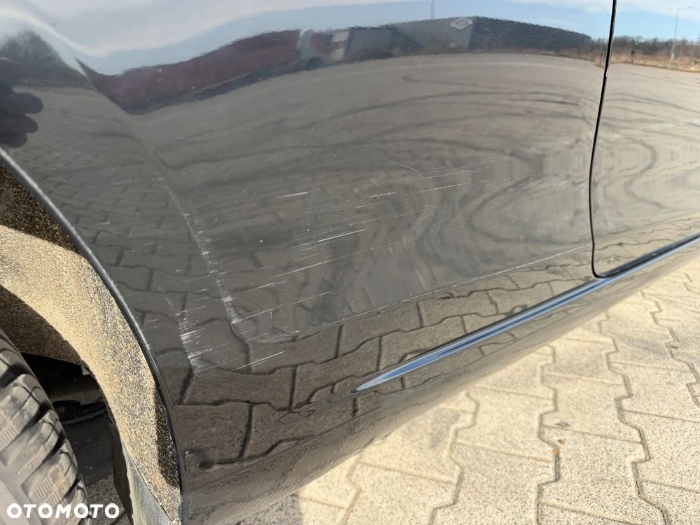 Volkswagen Golf 1.6 TDI DPF Comfortline - 6