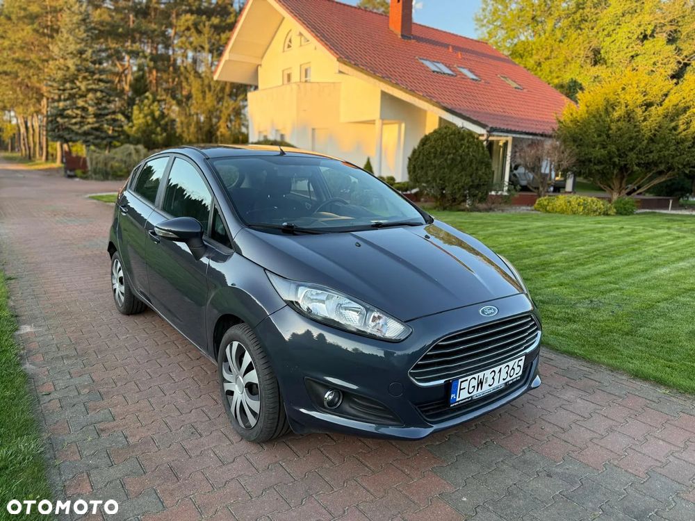 Ford Fiesta 1.4 Titanium - 11