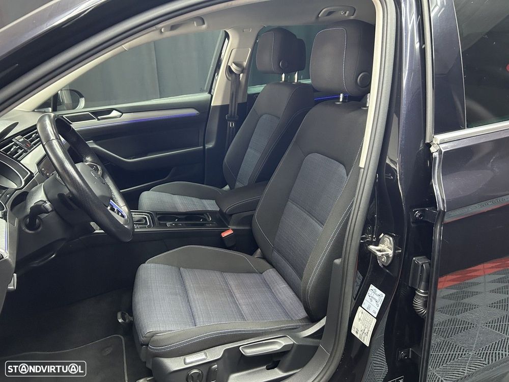 VW Passat Variant 1.5 TSI eHybrid Business DSG - 8