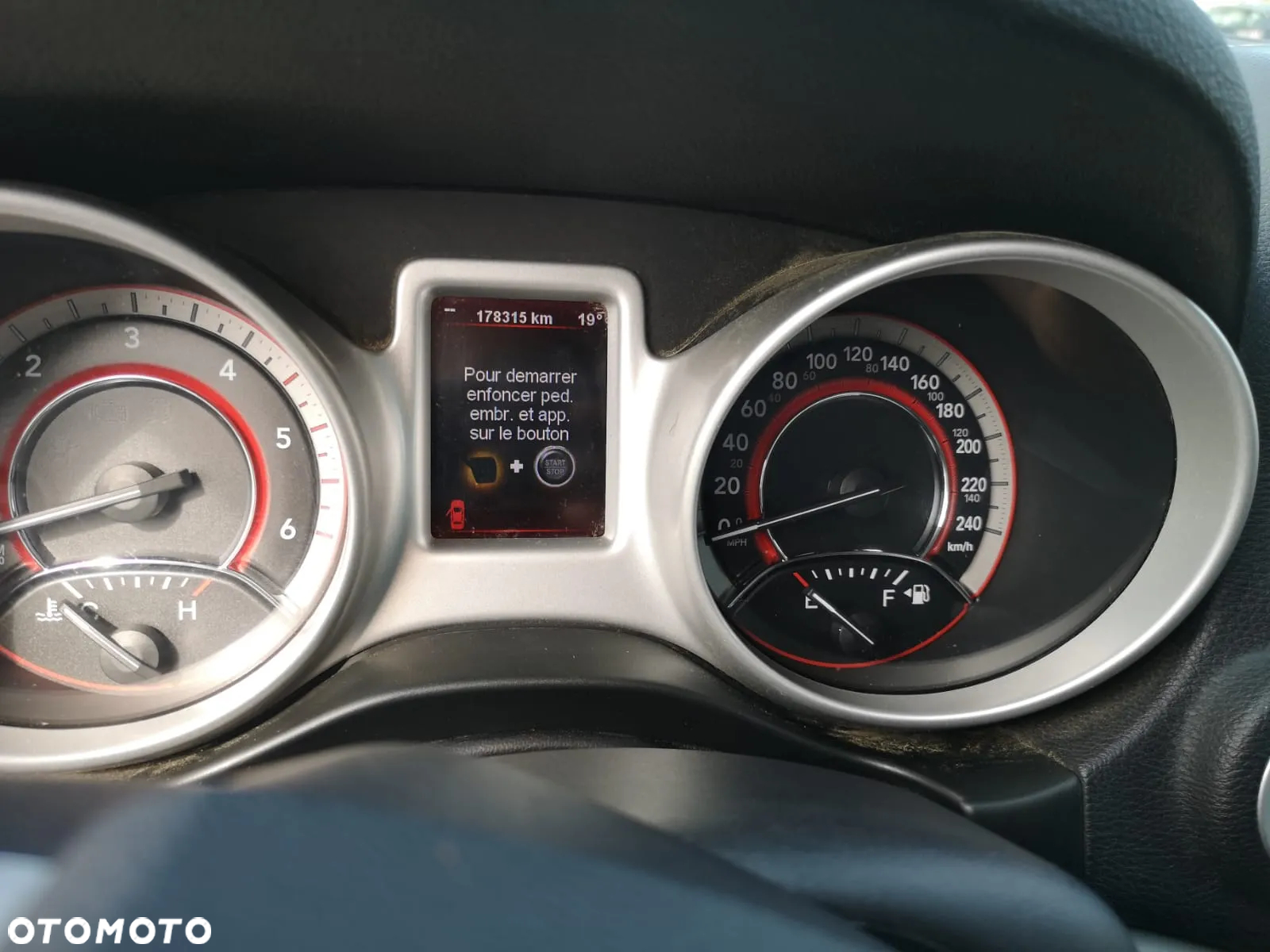 Fiat Freemont 2.0 Multijet Lounge - 22