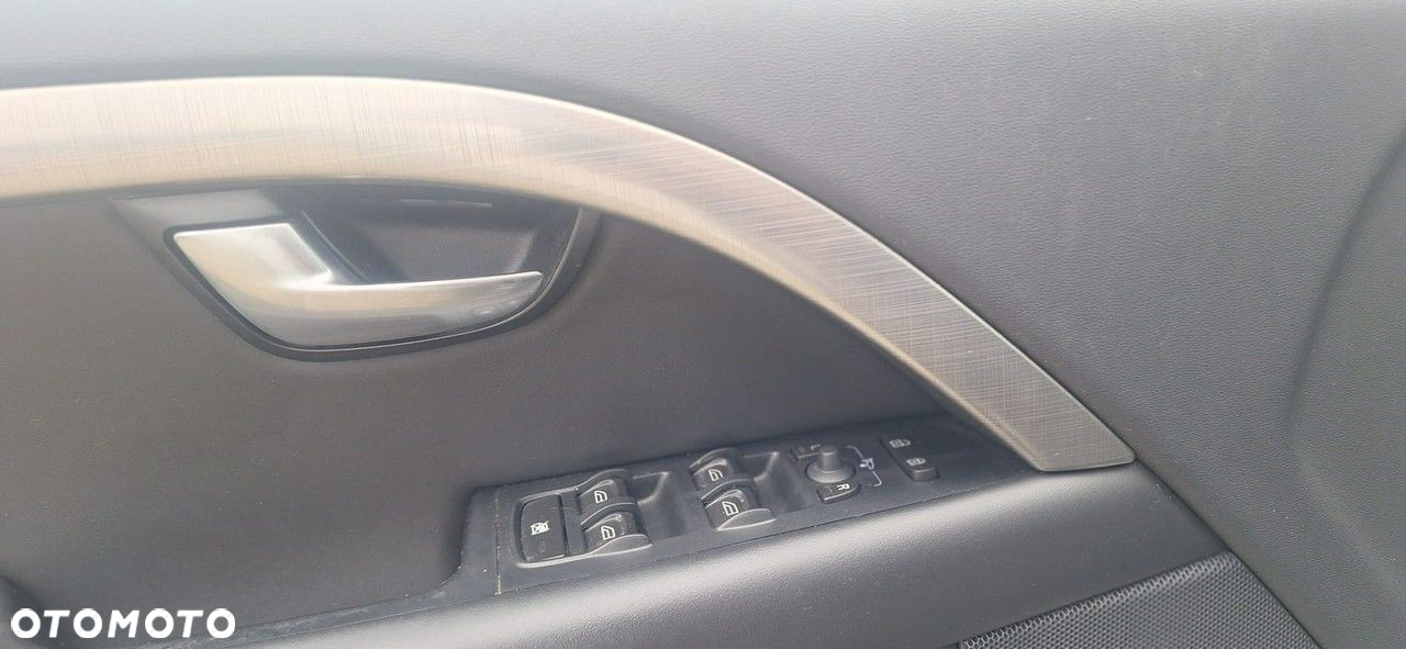 Volvo V70 - 16