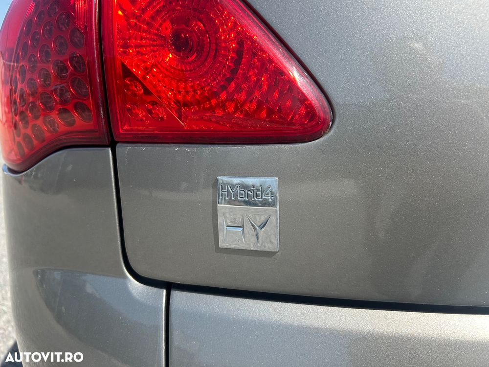 Peugeot 3008 HDi 160 Automatik Active - 24