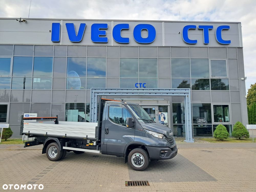 Iveco 35C16H3.0 - 24