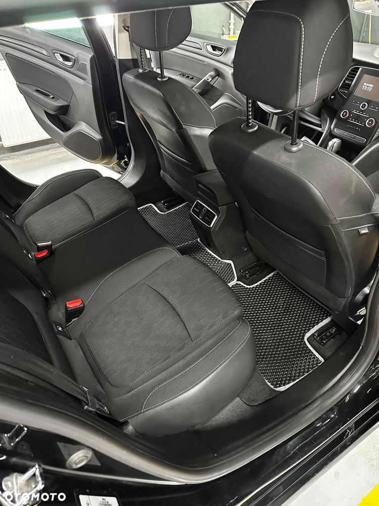 Renault Megane - 9