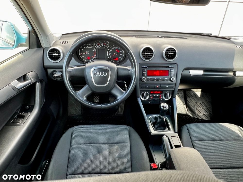 Audi A3 Sportback 1.4 TFSI Ambition - 25
