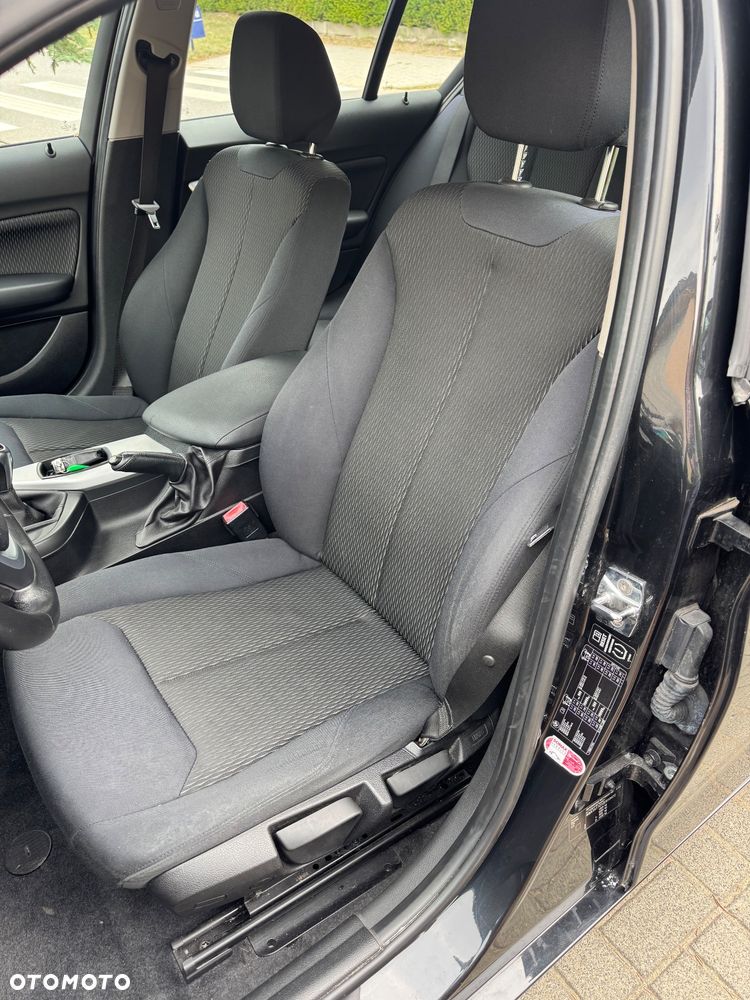 BMW Seria 1 116i Sport Line - 18