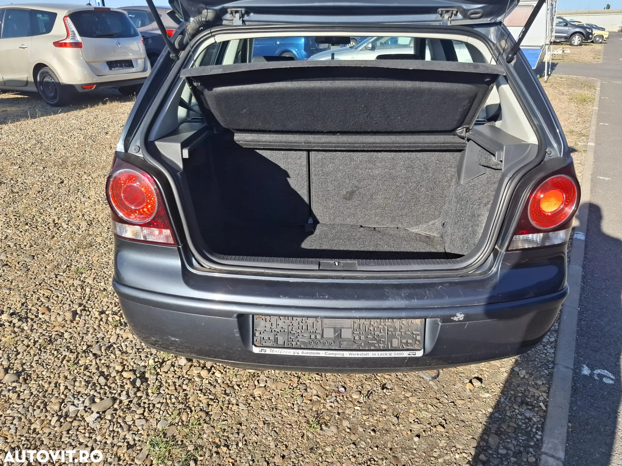Volkswagen Polo 1.4 Sportline - 9