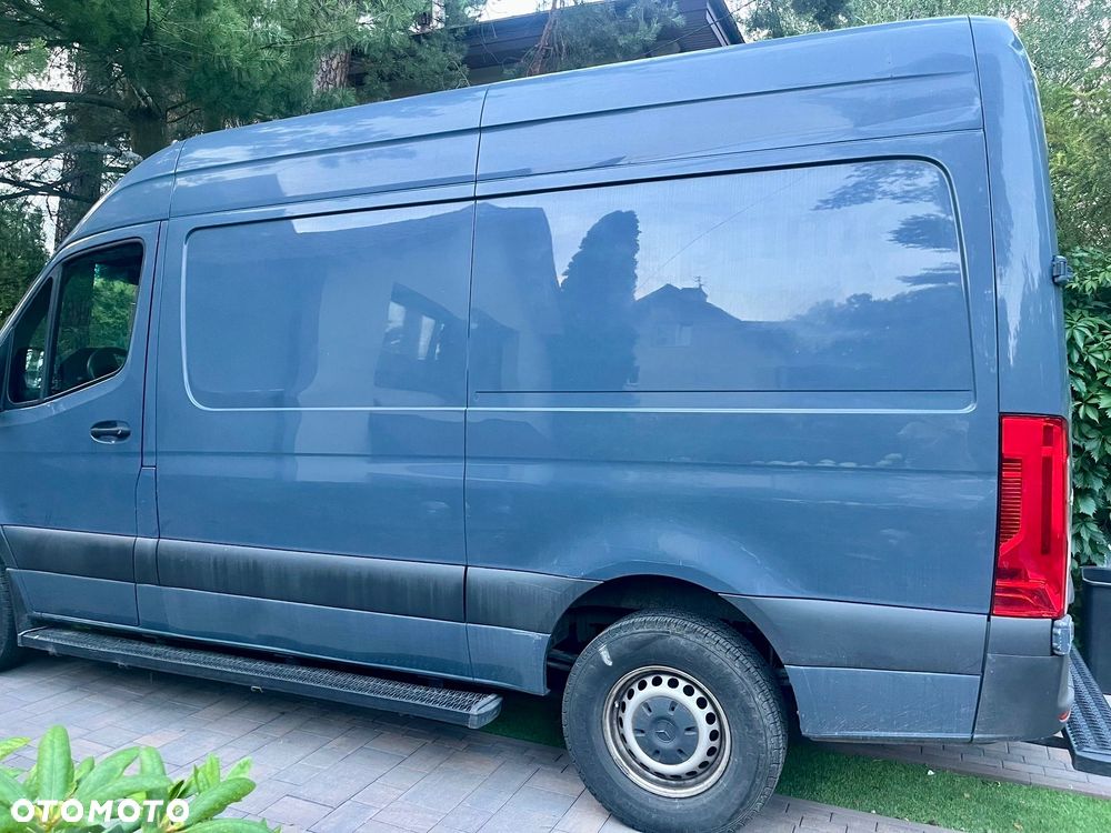 Mercedes-Benz SPRINTER - 4