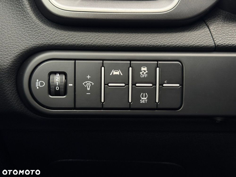 Kia Ceed 1.5 T-GDI M - 34