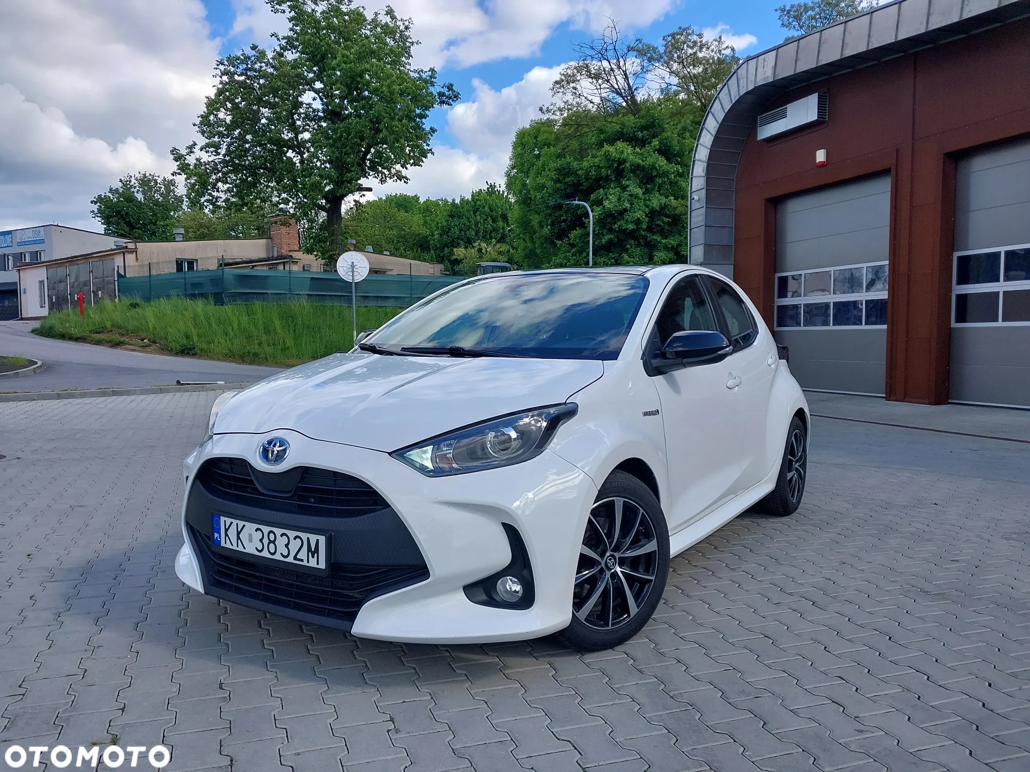 Toyota Yaris Hybrid 1.5 Comfort - 3