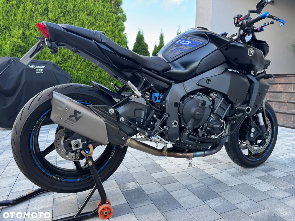 Yamaha MT - 7