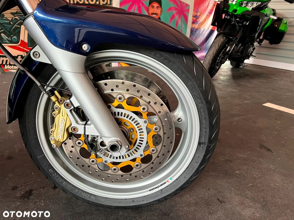 Moto Guzzi 1200 - 16