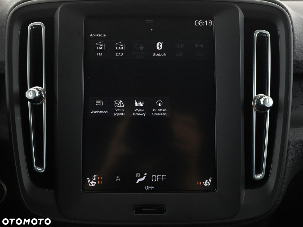 Volvo XC 40 T2 Momentum Core - 25