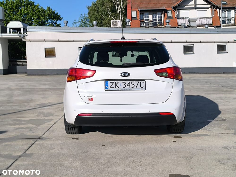 Kia Ceed 1.6 GDI L Business Line - 18