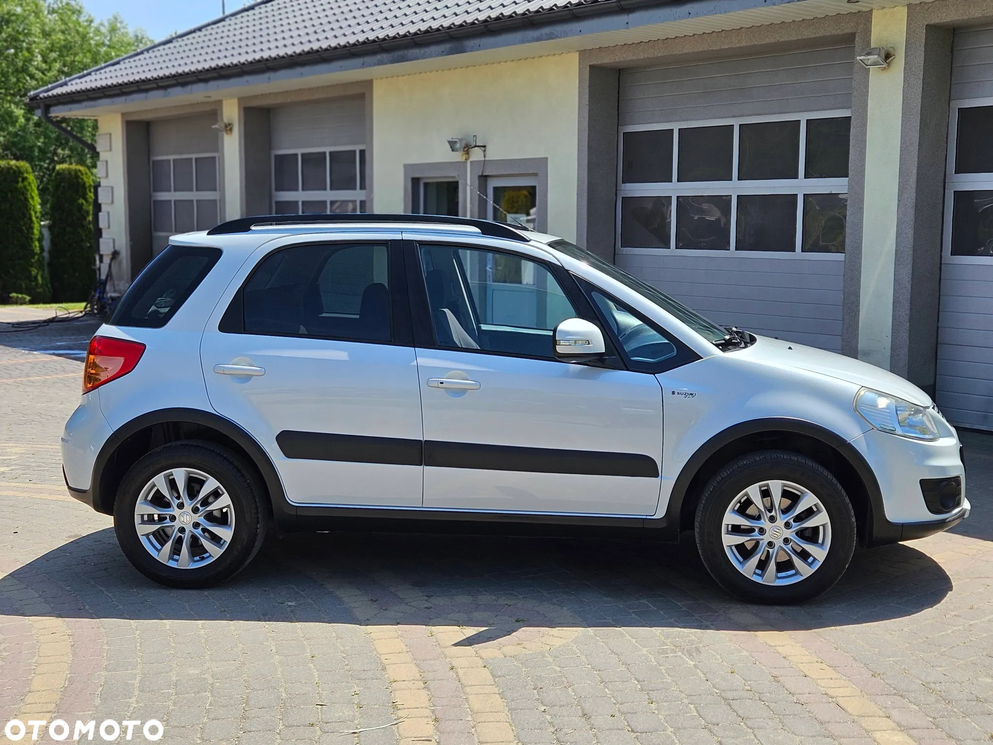 Suzuki SX4 1.6 Premium 4WD - 17