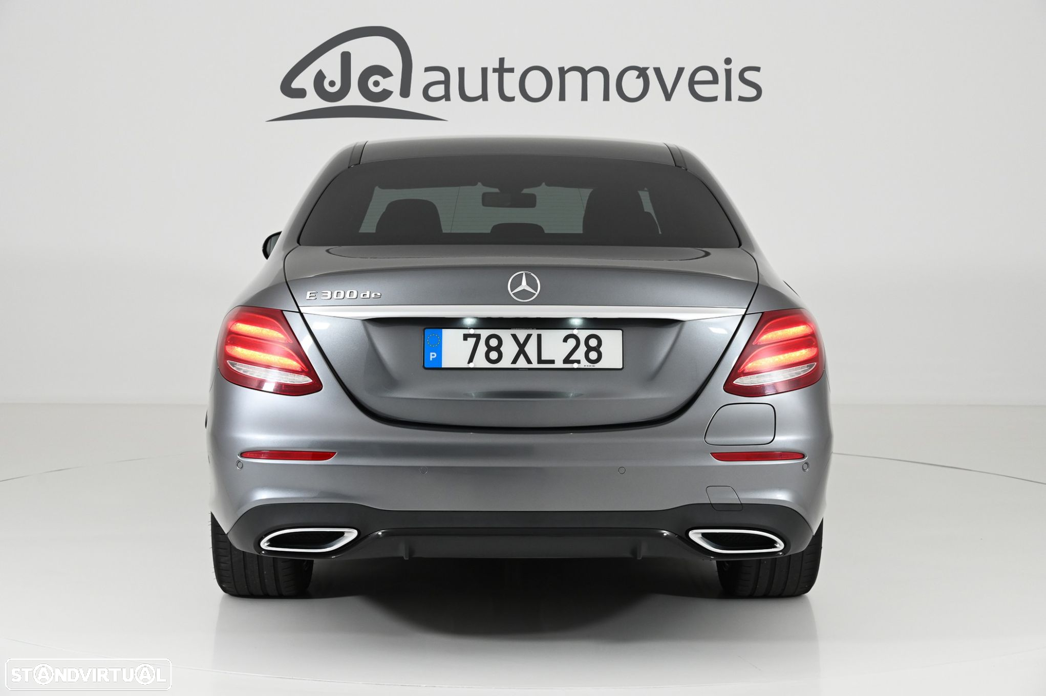 Mercedes-Benz E 300 - 8