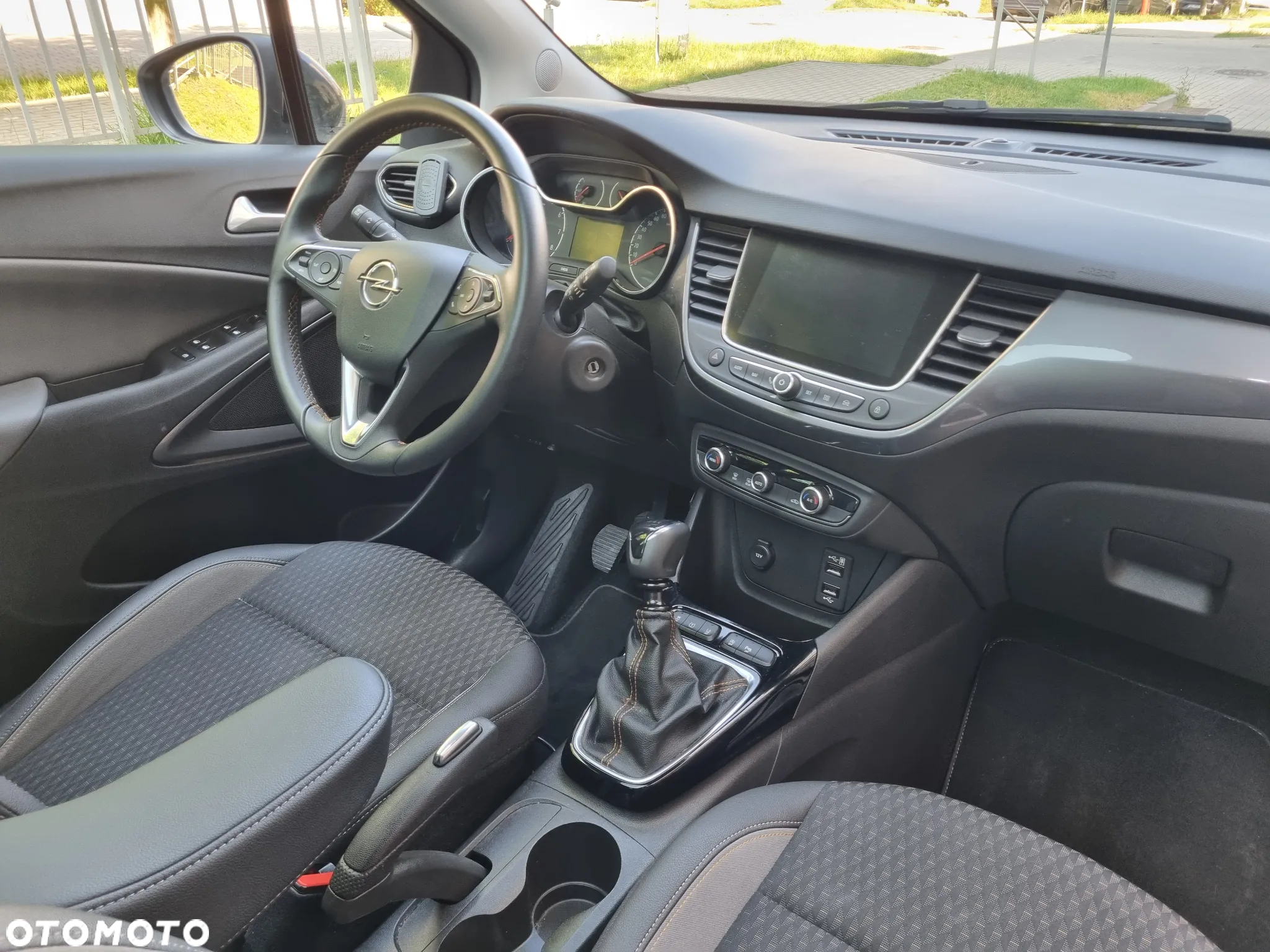 Opel Crossland X 1.2 T Elite S&S - 8